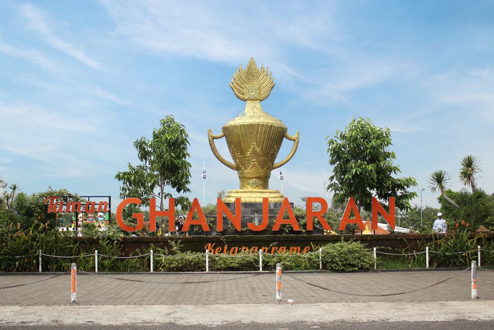 taman ghanjaran.jpg