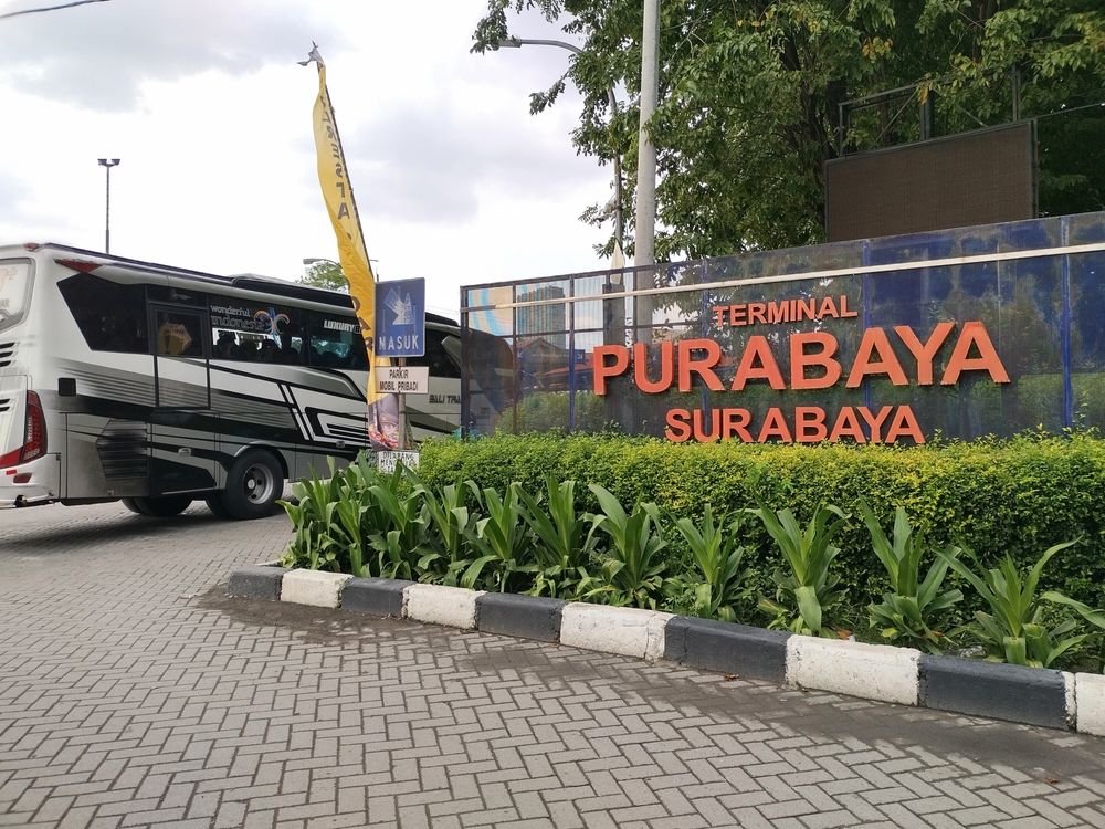 terminal purabaya.jpg